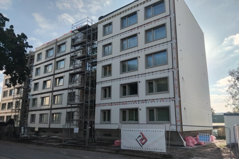 Daugiabučių renovacijai – naujos taisyklės: kai kuriems gyventojams kompensuos iki 80 %
